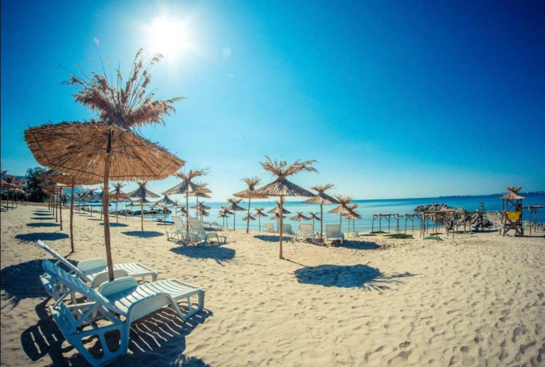 Apartment In Prestige Fort Beach Szveti Vlasz Kültér fotó